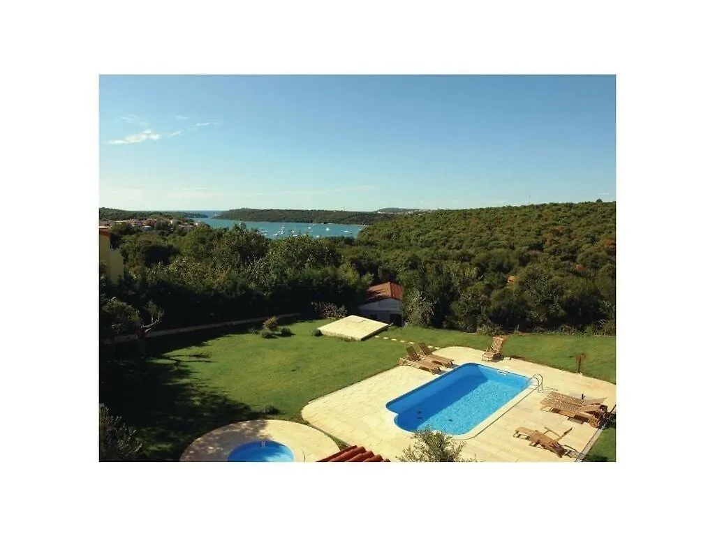 Holiday Apartment Dea Vista Pula Croatia